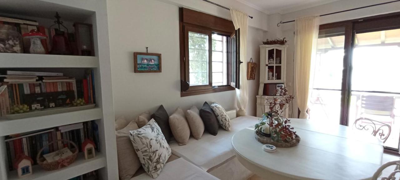High Aesthetics Maisonette In The Wood By The Sea Metamorfosi  Bagian luar foto
